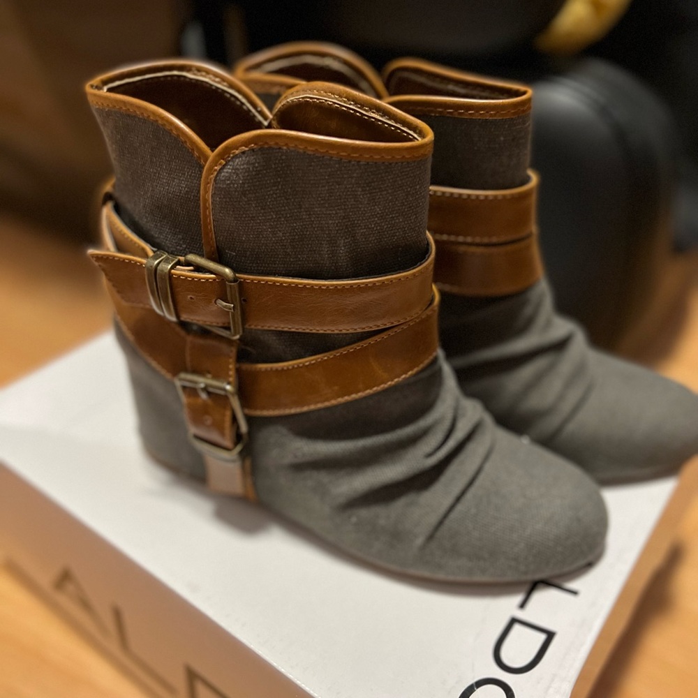Aldo wedge boots